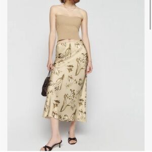 NWOT Reformation Layla Silk Skirt Umber size 2